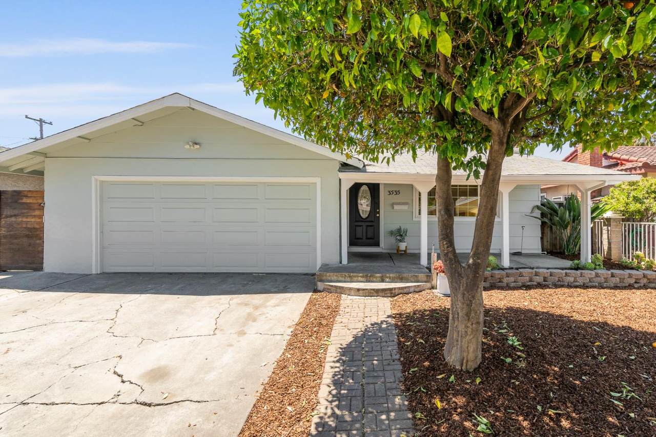 3535 Pitcairn Way - Photo 1