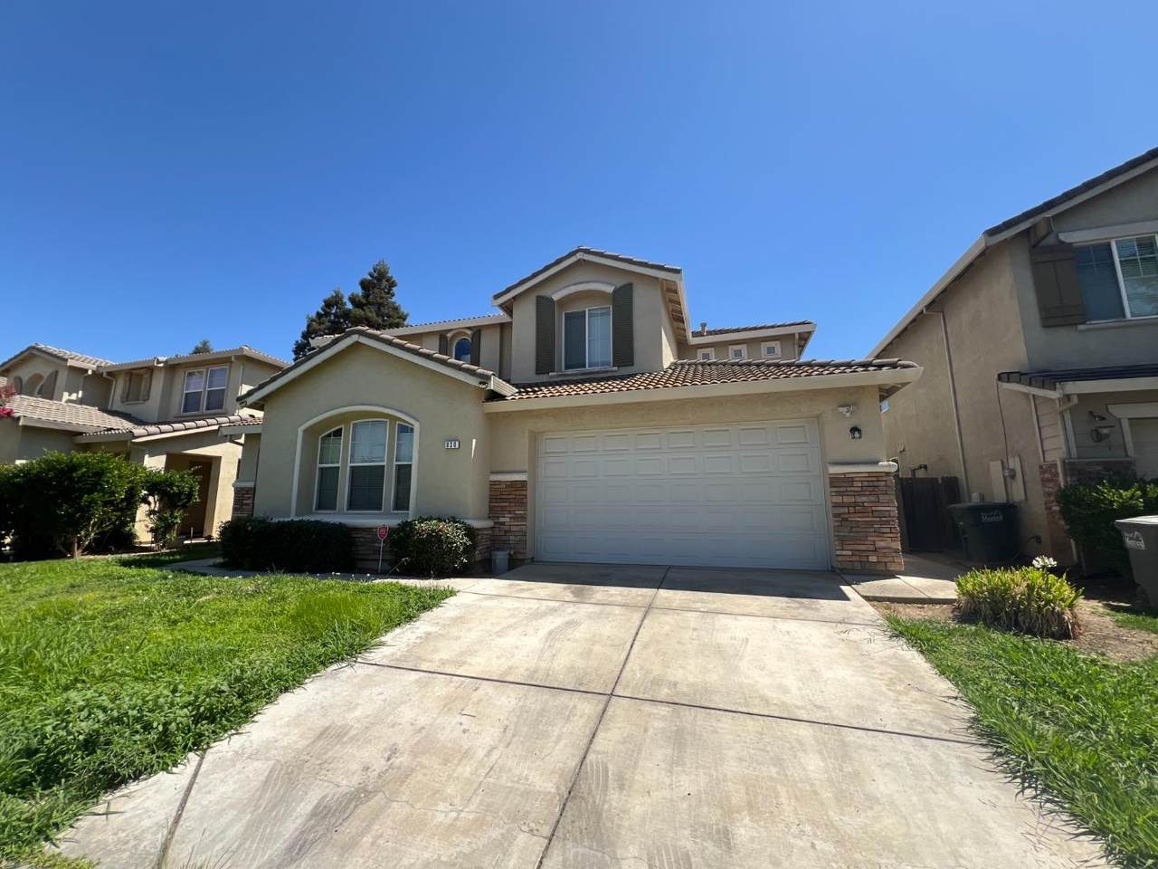 830 Round Hill Drive - Photo 1