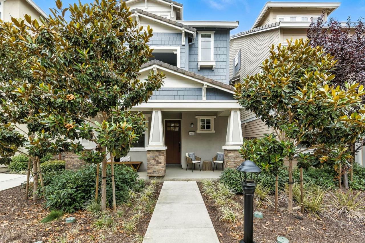 3410 Pyramid Way - Photo 1