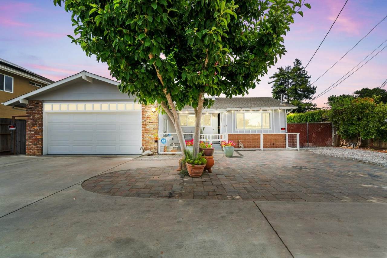 70 College Road - Photo 1