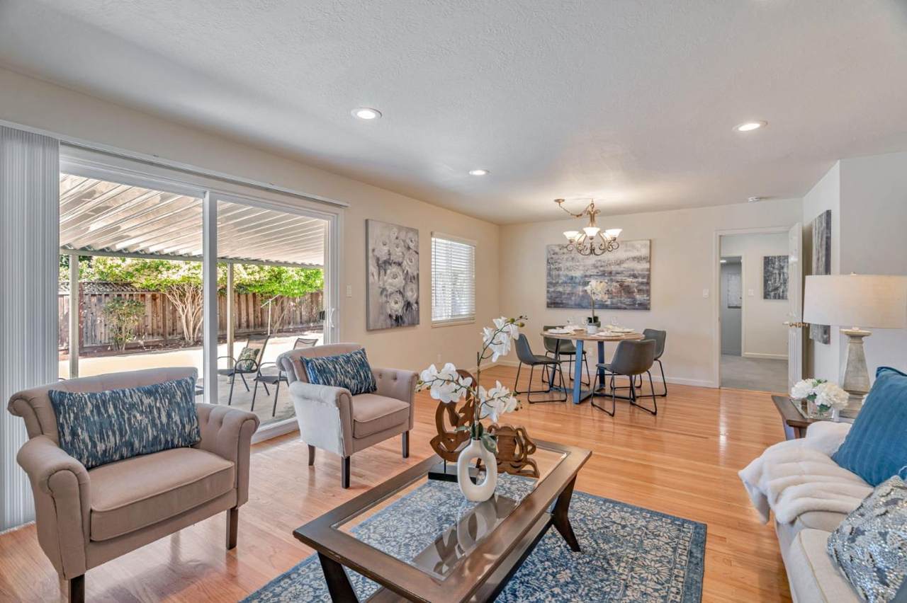 1574 Mary Avenue - Photo 1