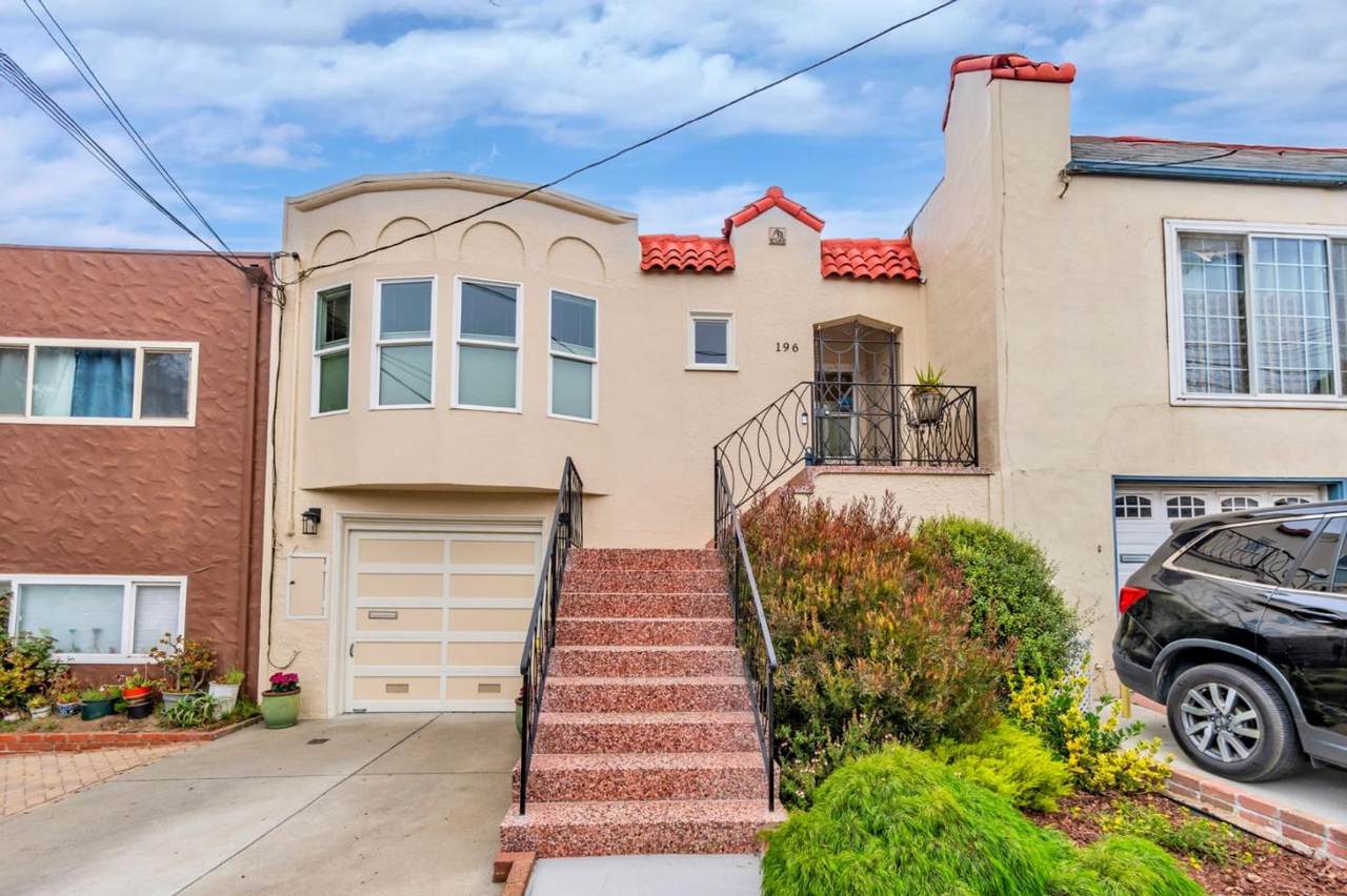 196 Moltke Street - Photo 1