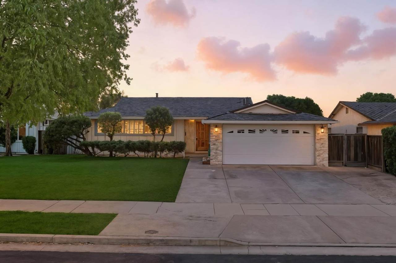 5911 Snell Avenue - Photo 1