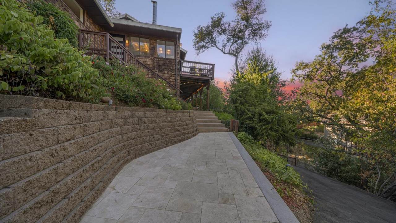 52 Jackson Street - Photo 1