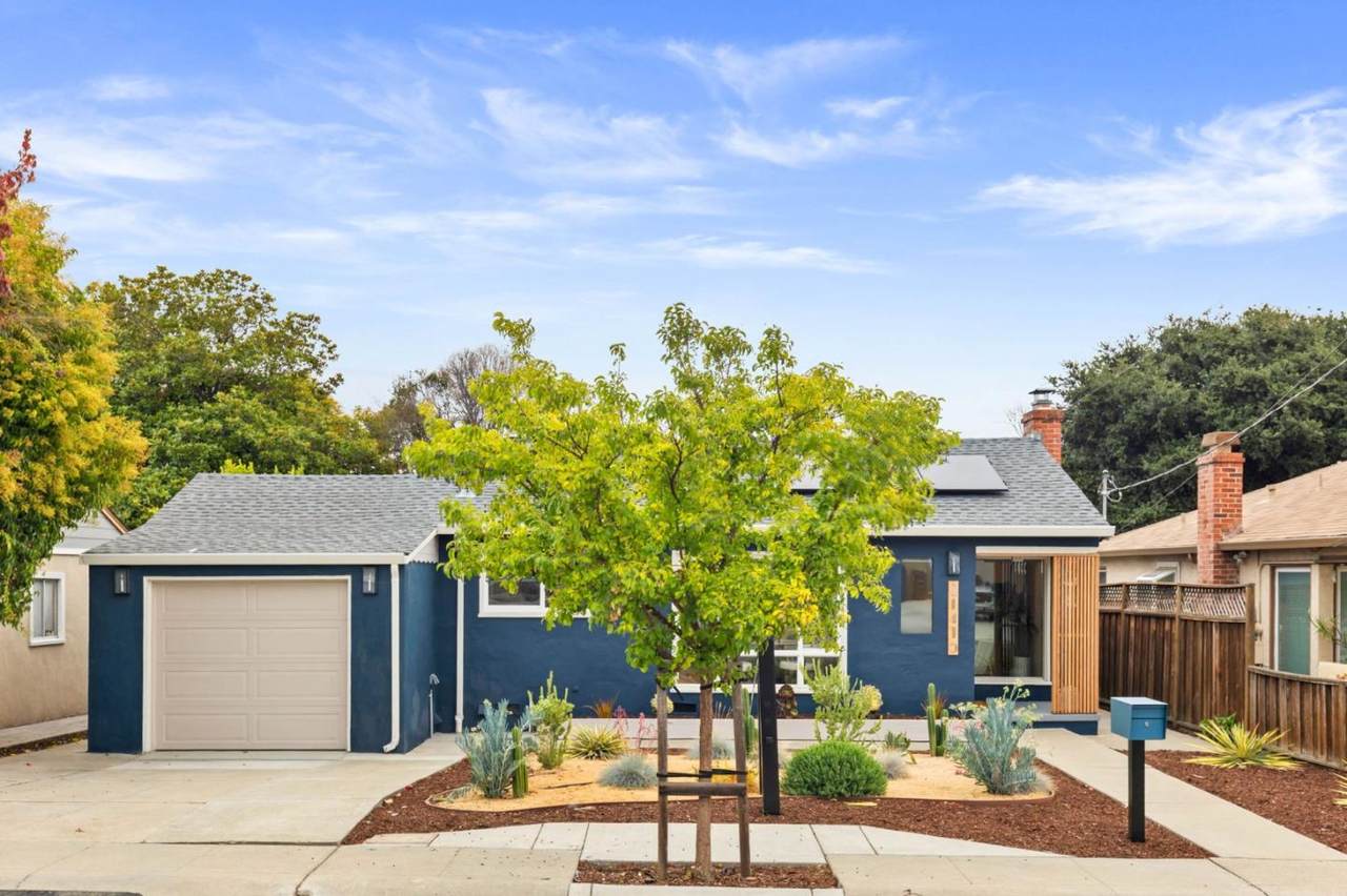 21476 Orange Avenue - Photo 1