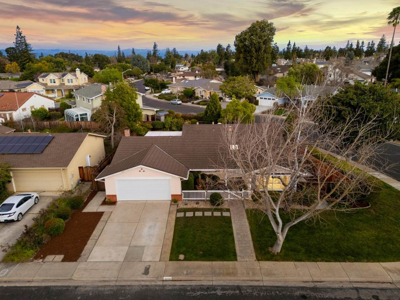 2733 Winfield Drive - Photo 1