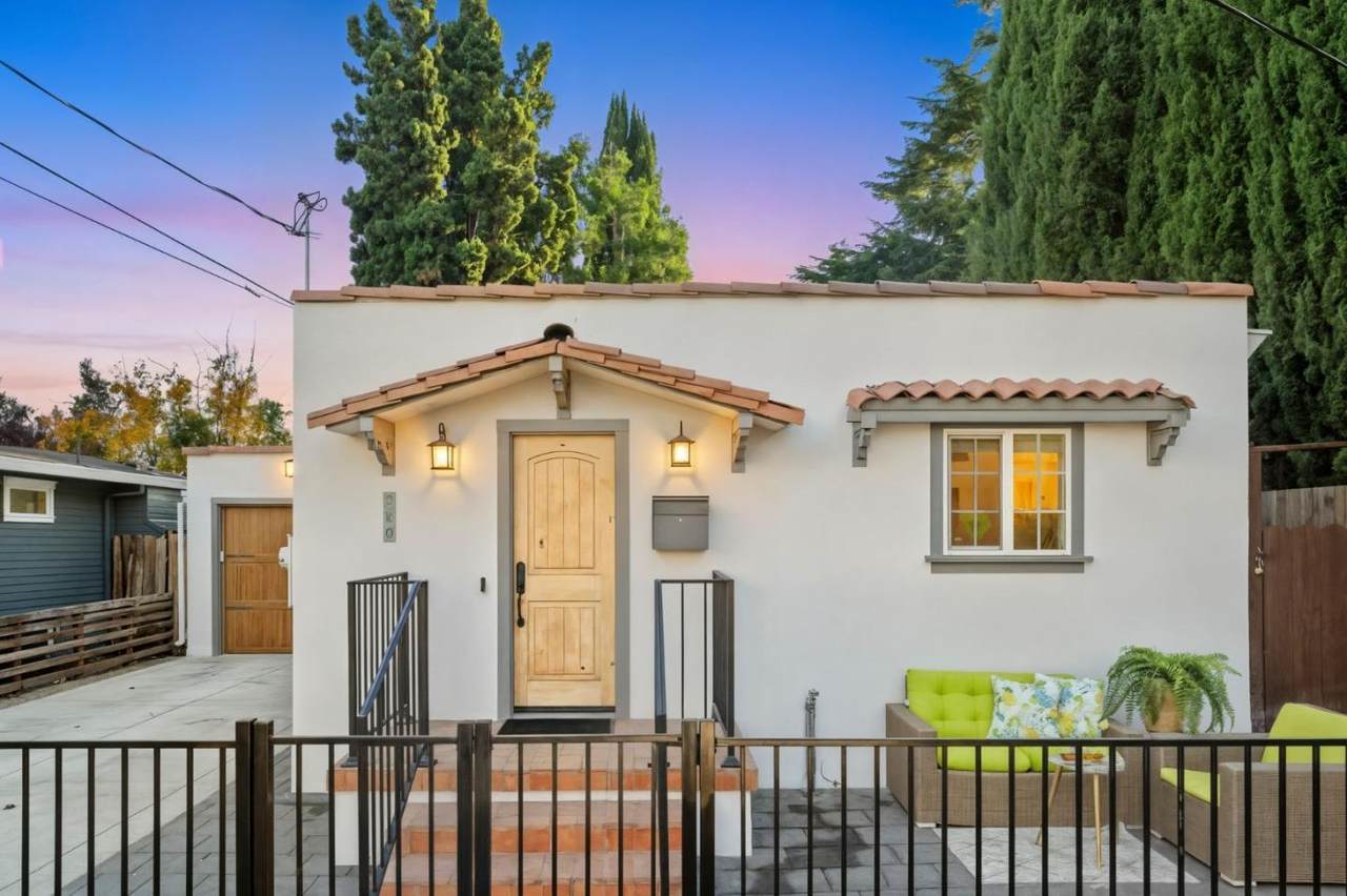 920 Julian Street - Photo 1