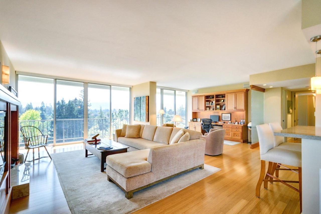 1330 University Drive - Photo 1