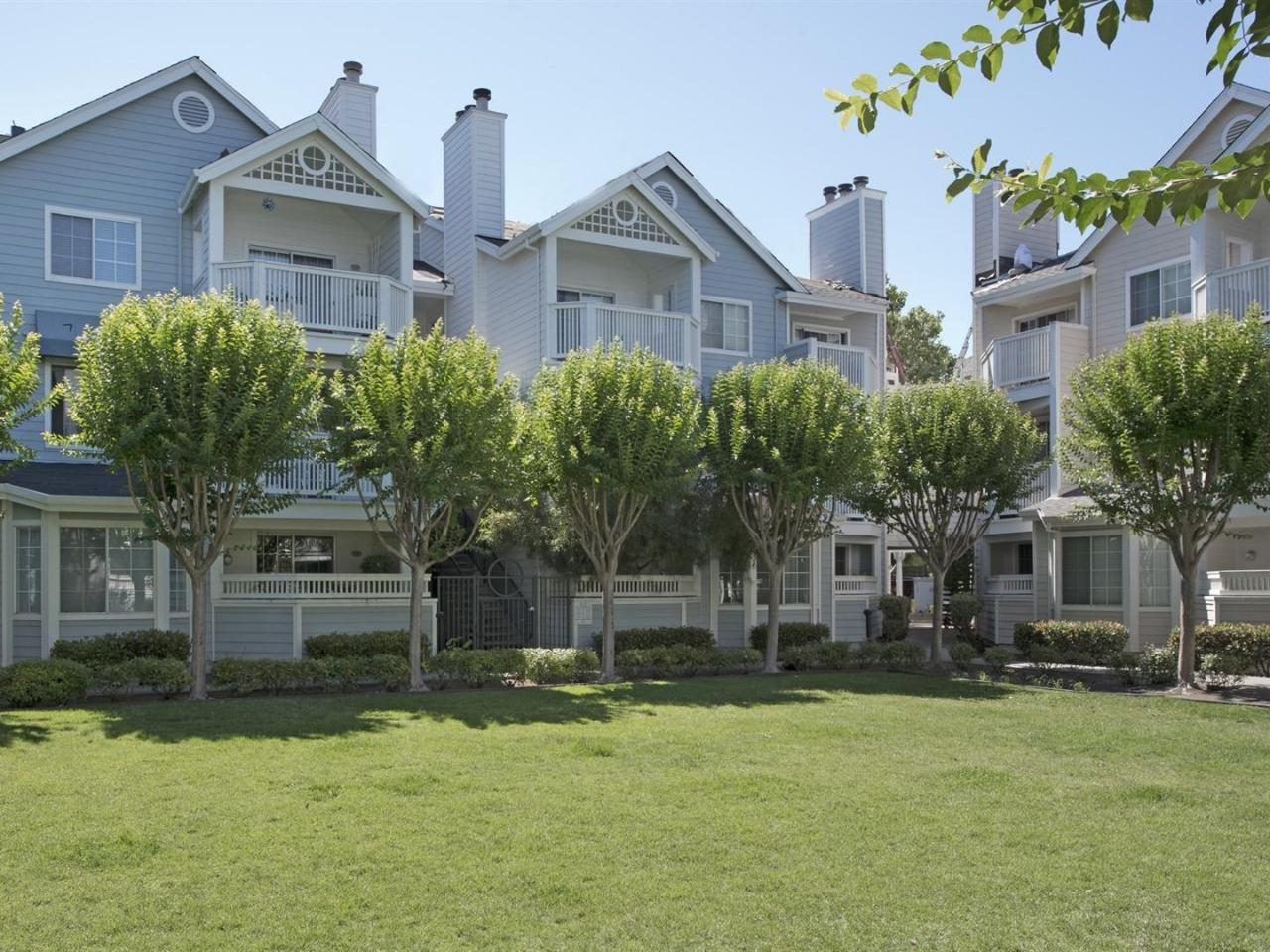 617 Arcadia Terrace - Photo 1