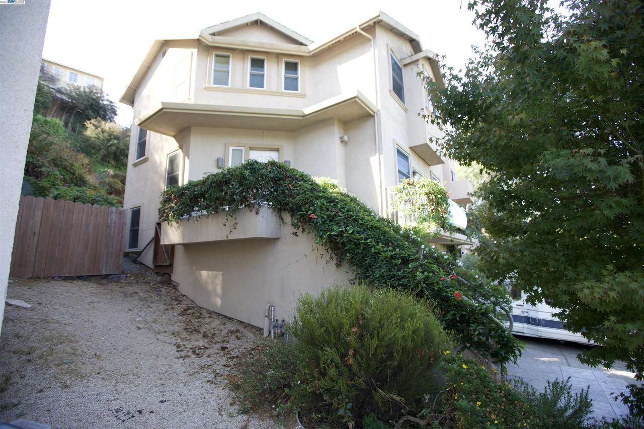 6135 Broadway - Photo 1