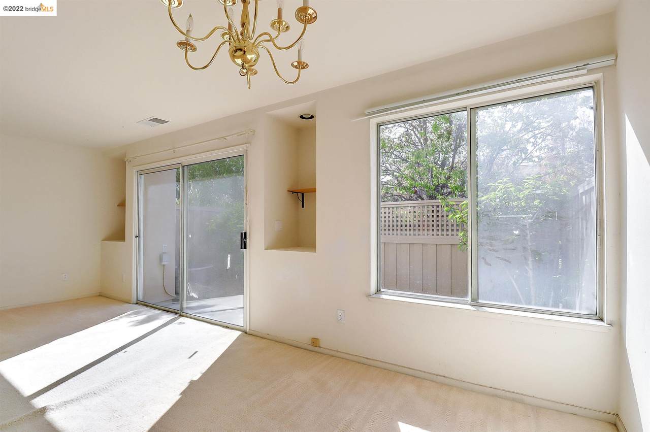 4141 Boneso Cir - Photo 1