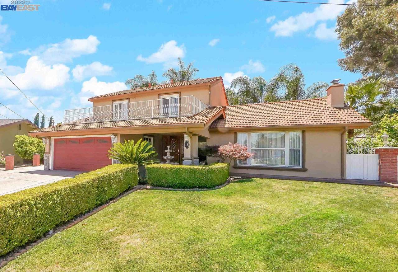 18 Braeburn Ct - Photo 1