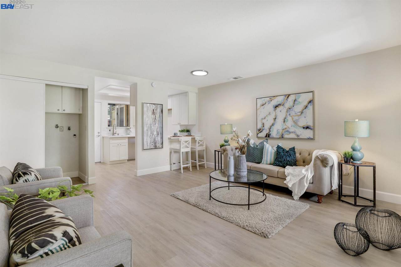 1520 Schenone Ct - Photo 1