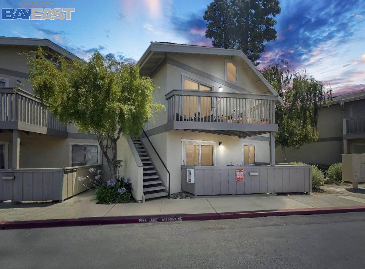 894 Lewelling Blvd - Photo 1