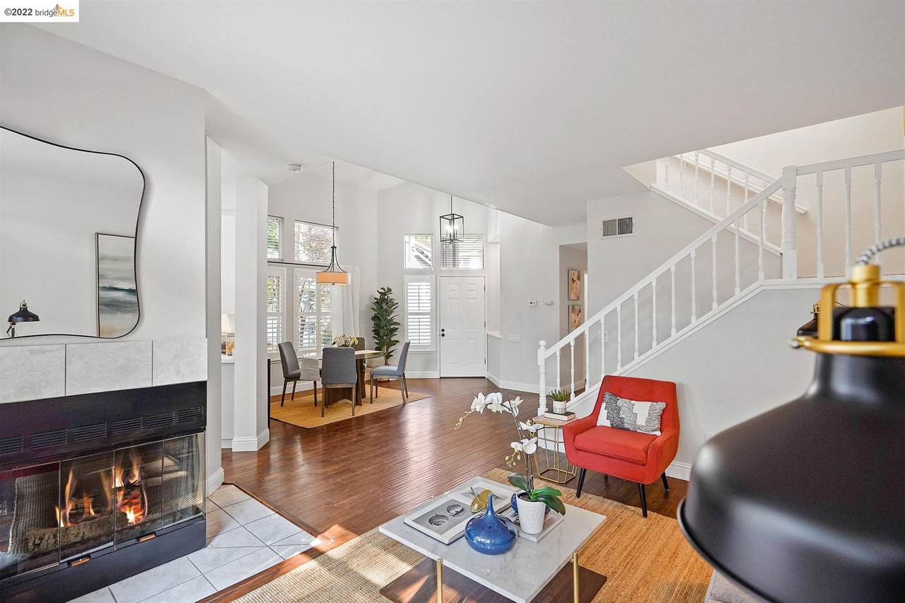 194 Wildwood - Photo 1