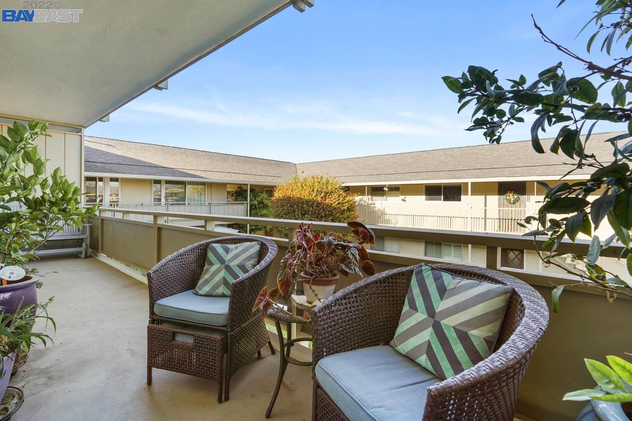 339 Broadway - Photo 1