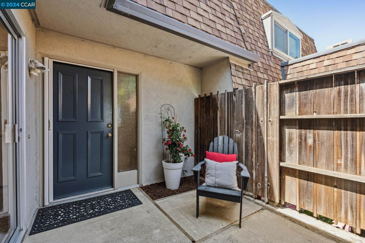 1856 Cannon Dr - Photo 1