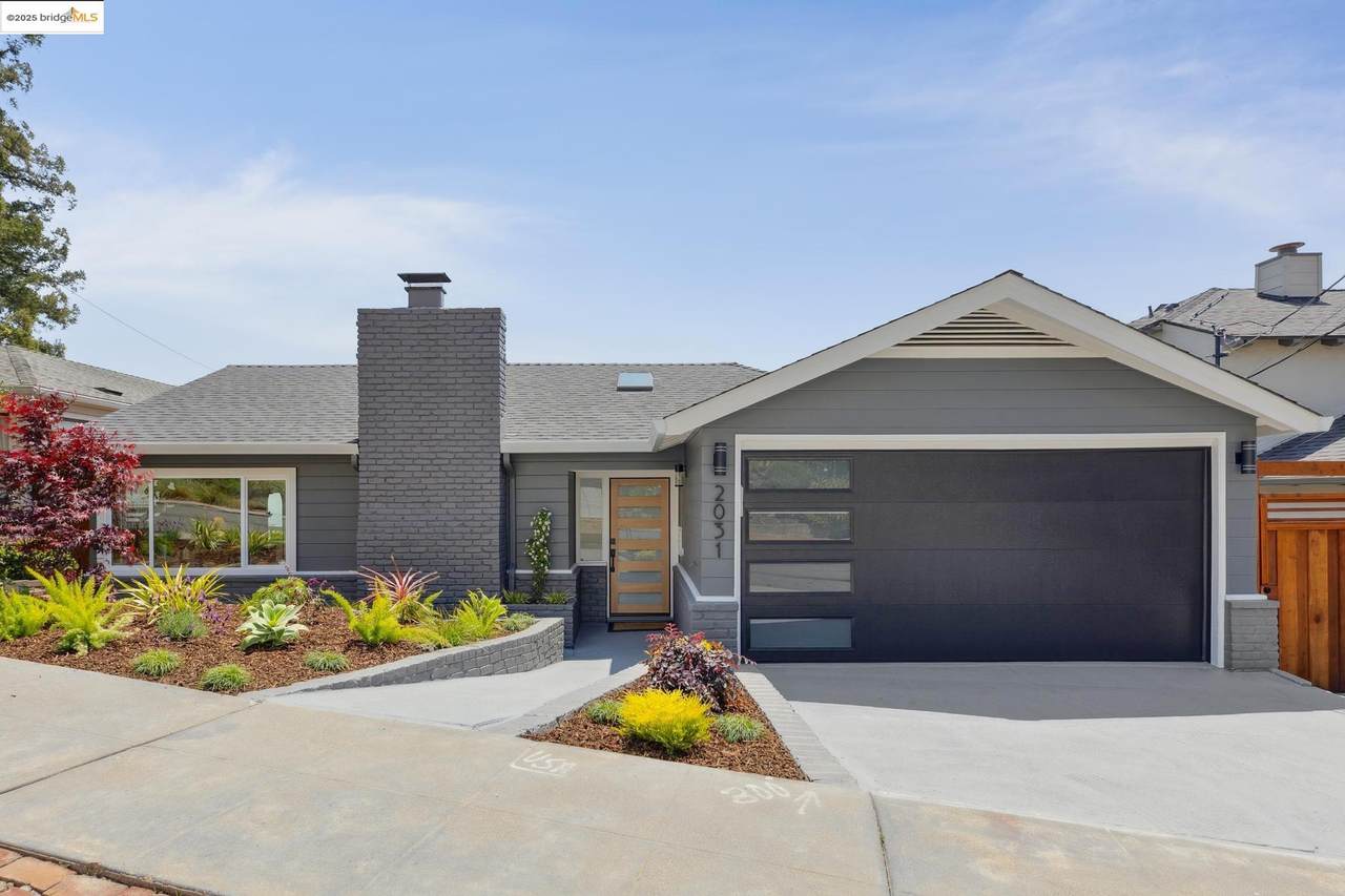 2031 Hoover Ave - Photo 1