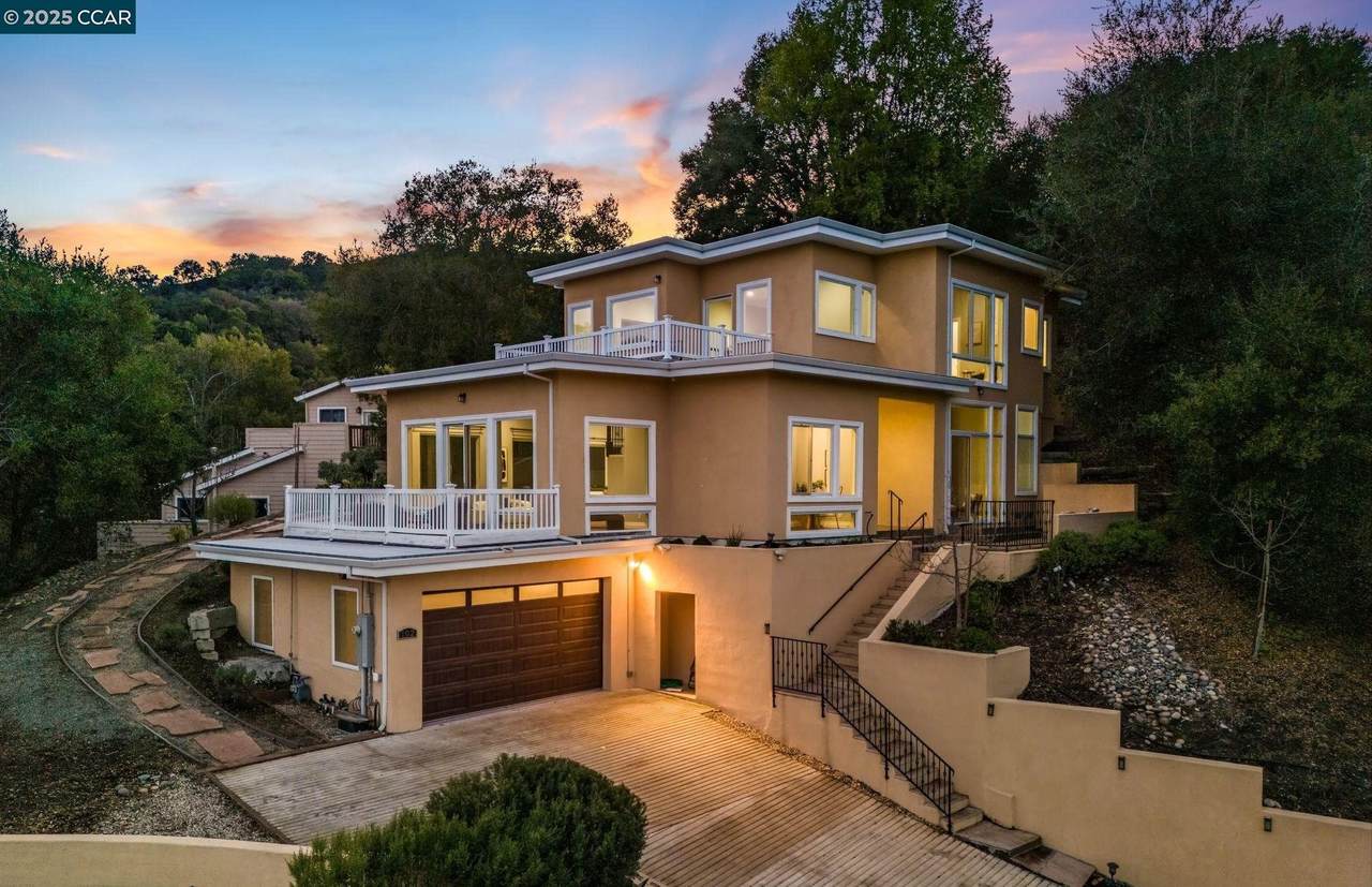 102 Barbara Rd - Photo 1