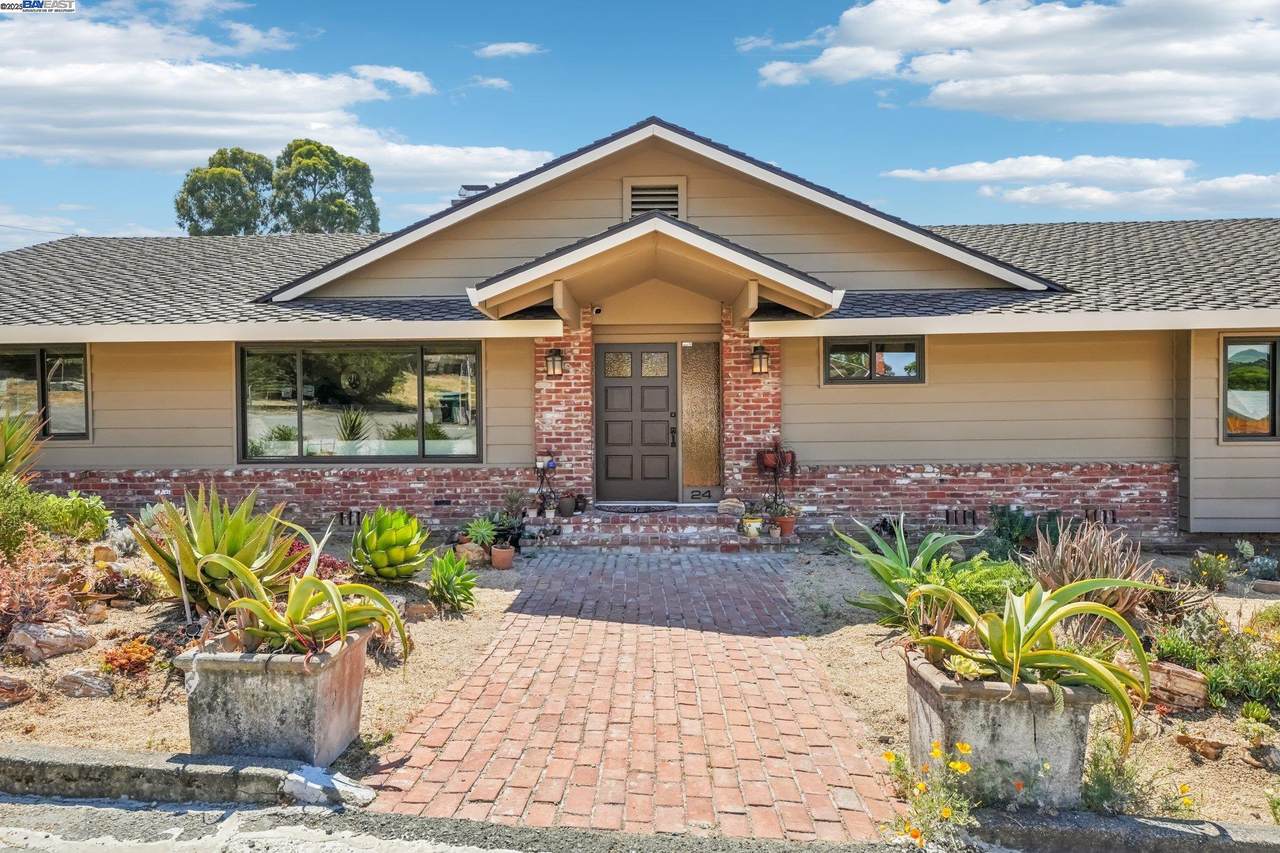24 Archery Ct - Photo 1