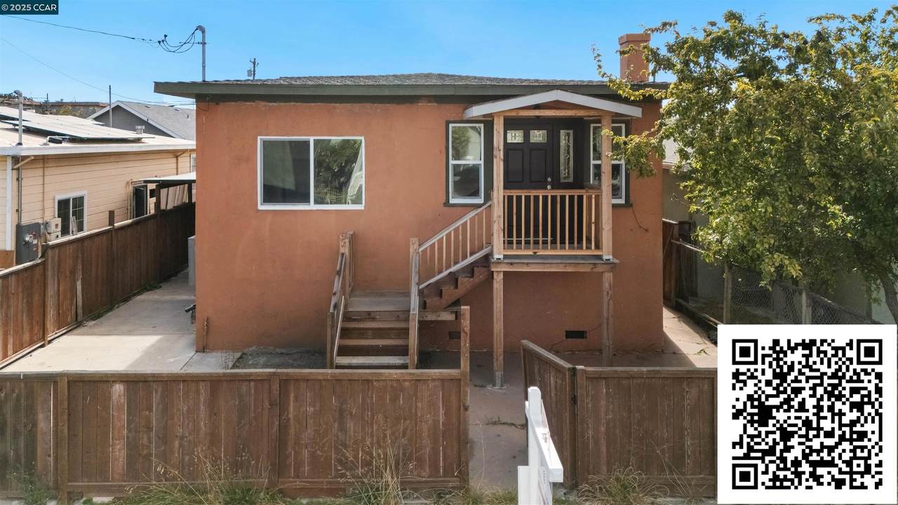 840 7th St - Photo 1