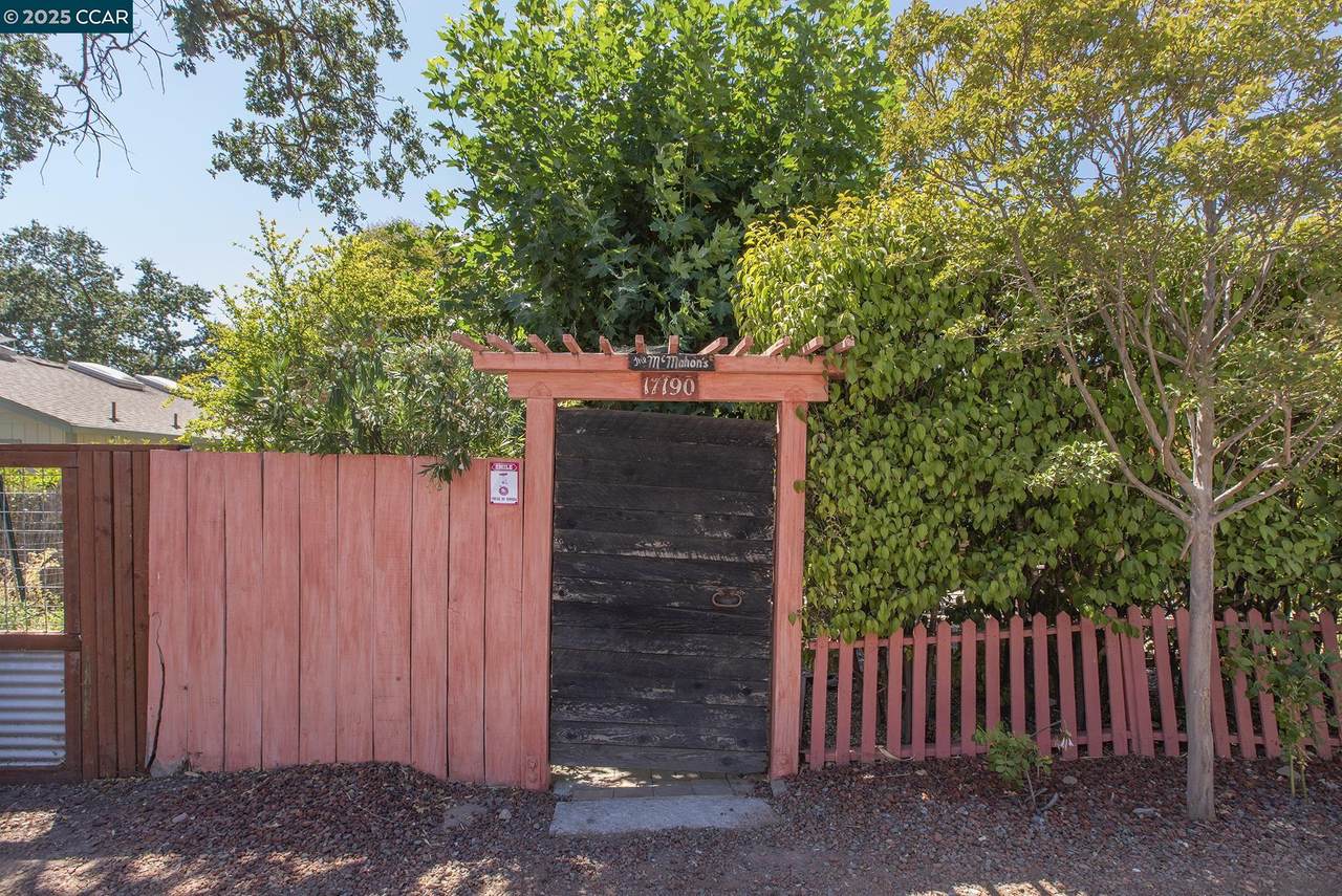 17190 Cedar Ave - Photo 1