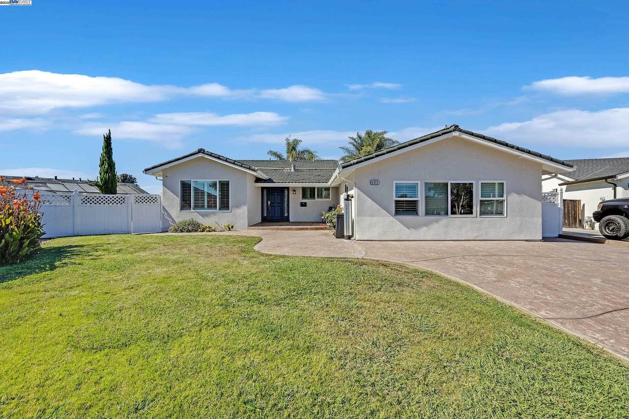 4955 Swindon Pl - Photo 1