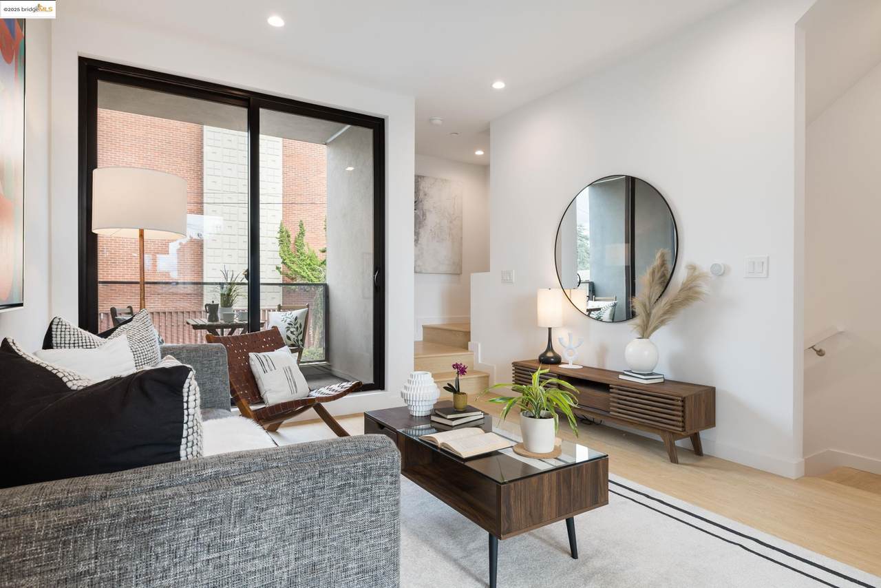 1233 Hampel St. - Photo 1