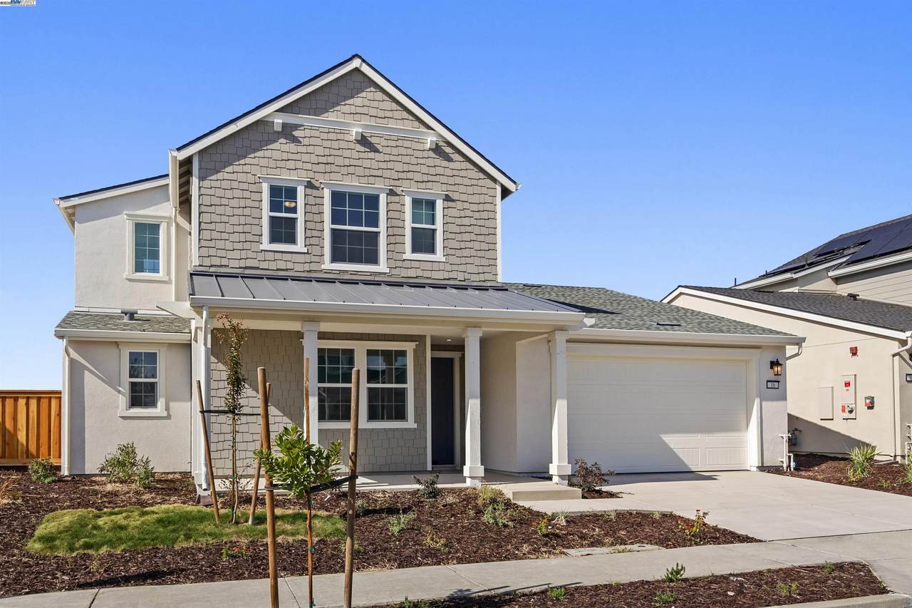 16 Grey Whale Place - Photo 1