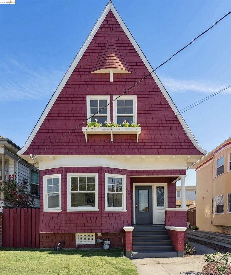 836 19th St - Photo 1