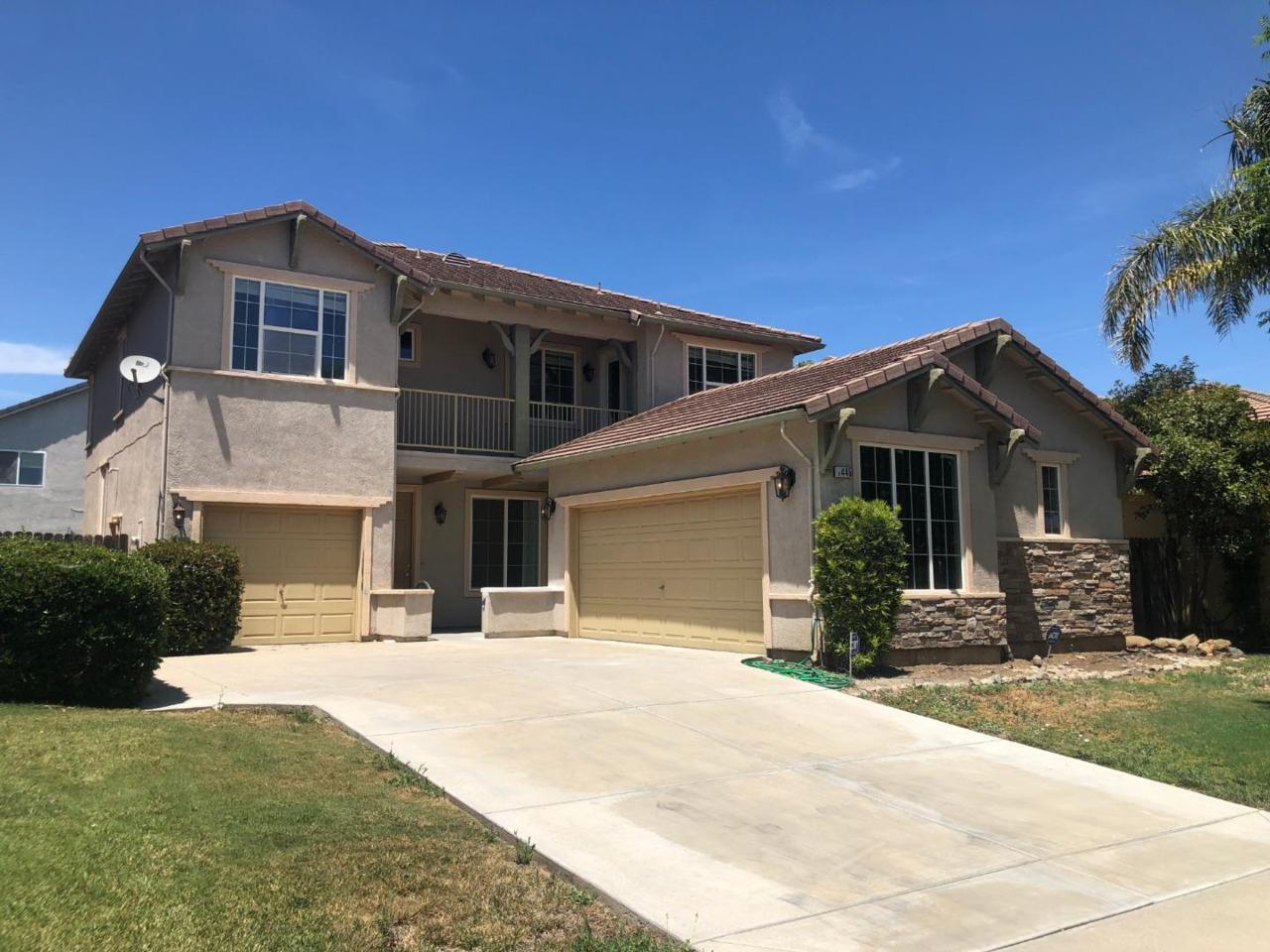 1445 Cliff Swallow Drive - Photo 1