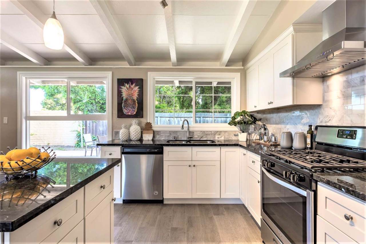 1101 Palamos Avenue - Photo 1