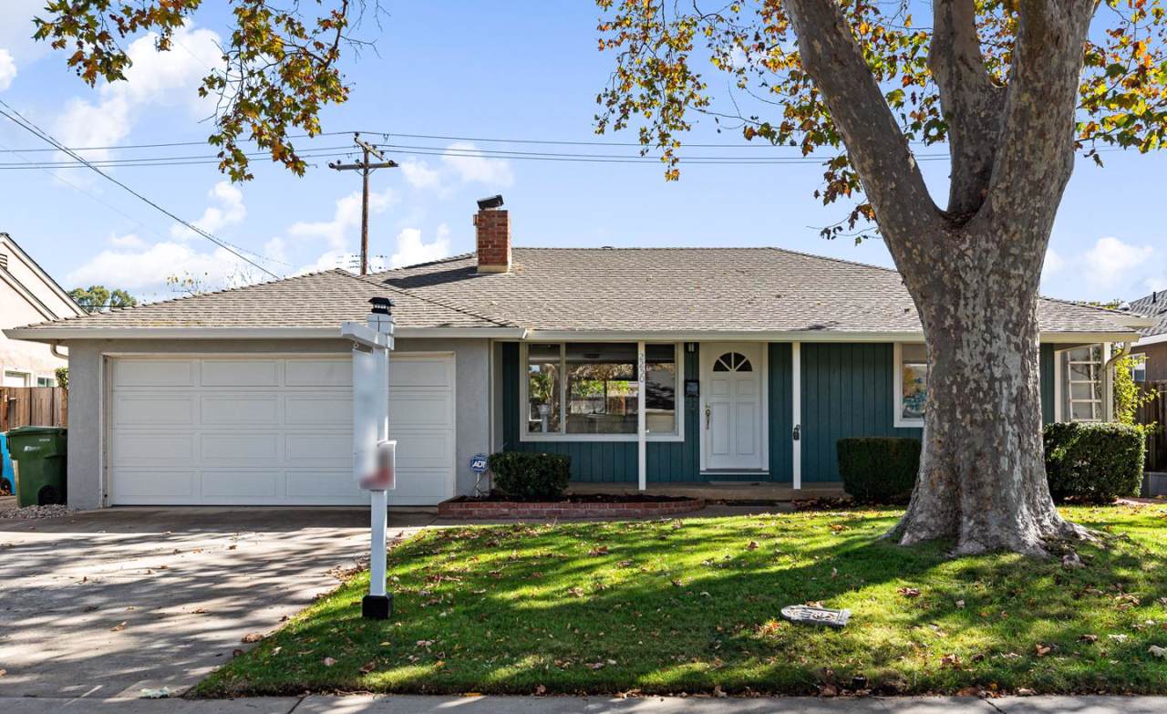 2250 Bohannon Drive - Photo 1
