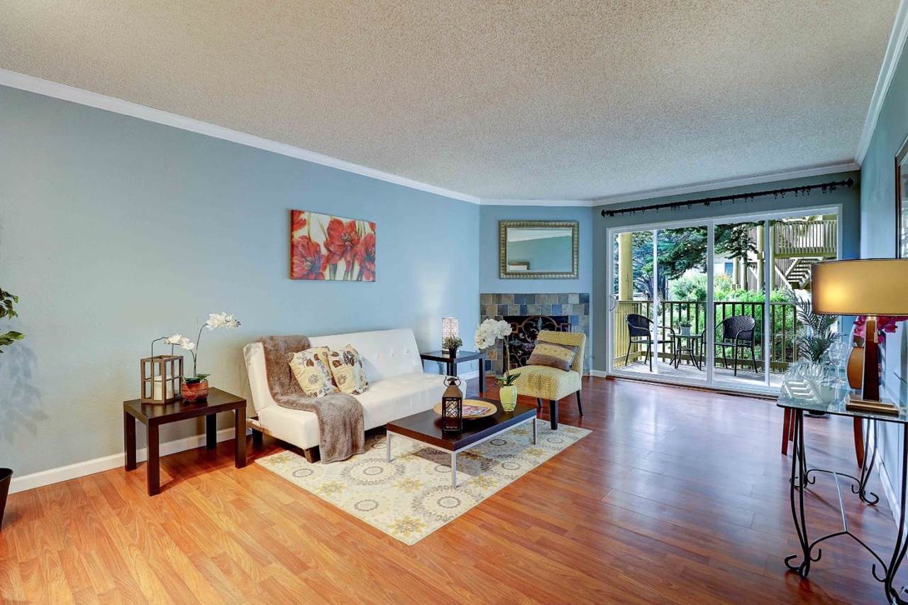 375 Mandarin Drive - Photo 1