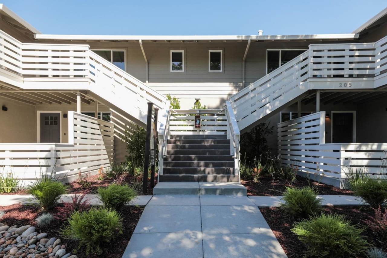 205 Milbrae Lane - Photo 1