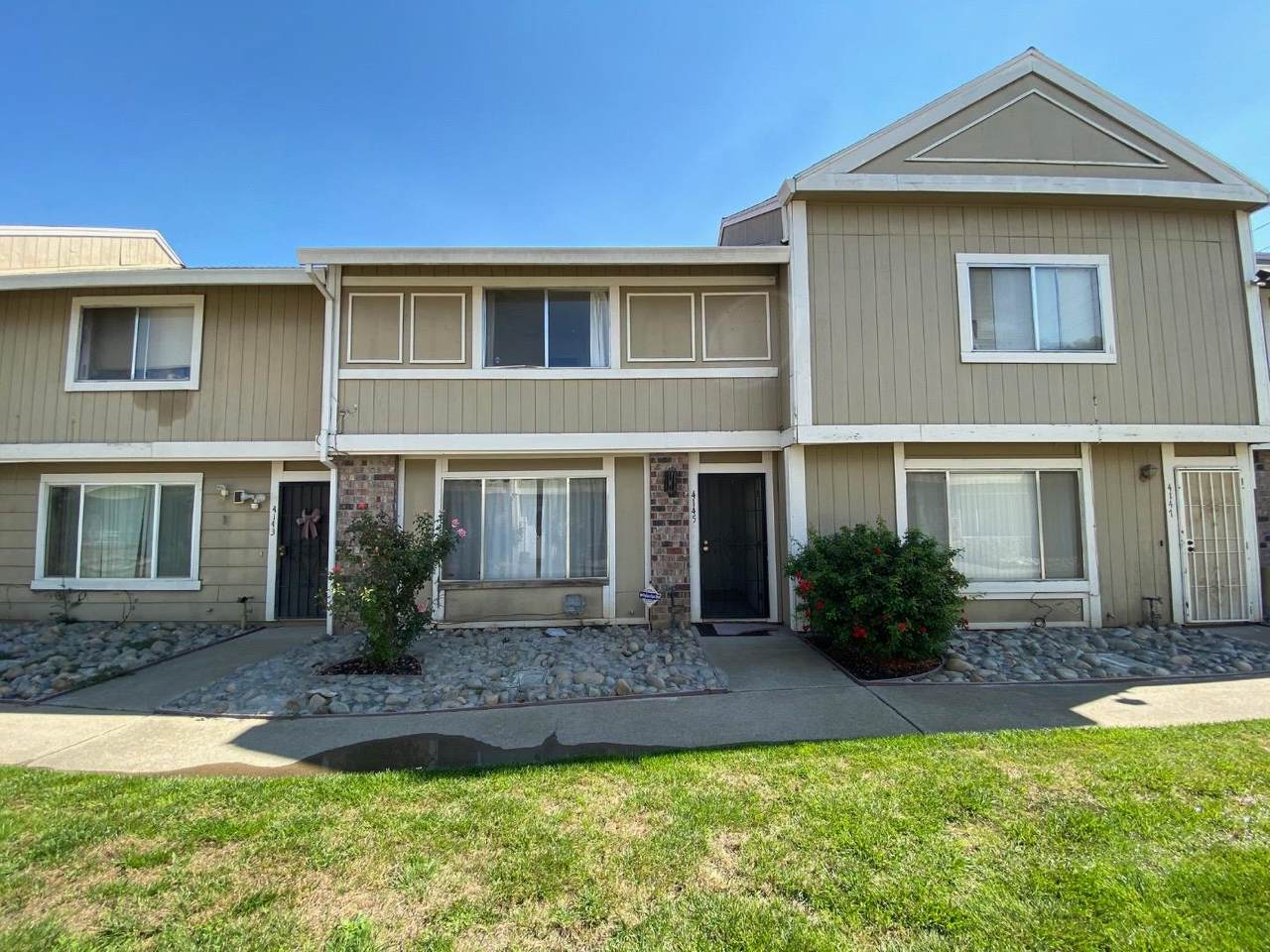 4145 Brookfield Drive - Photo 1