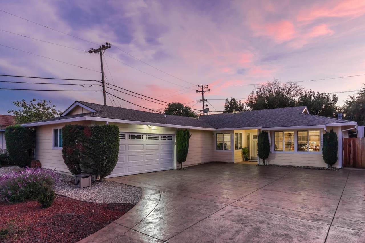 1920 Playa Street - Photo 1