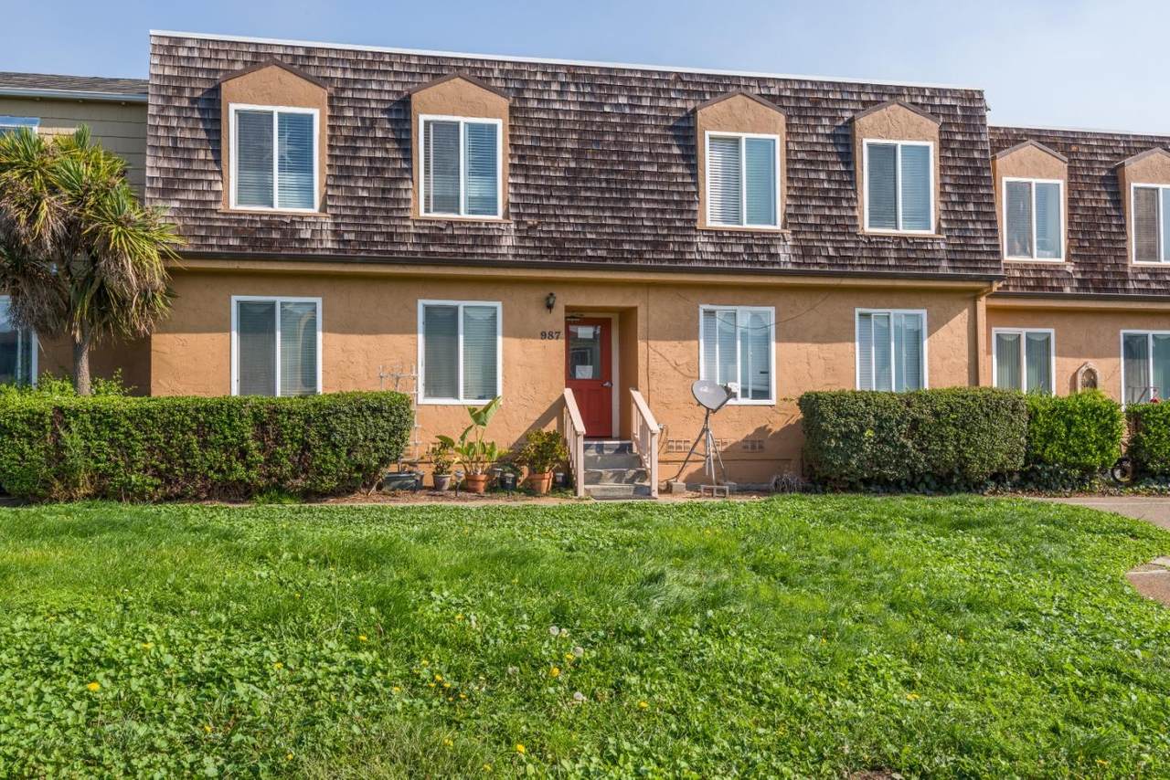 987 Brusco Way - Photo 1