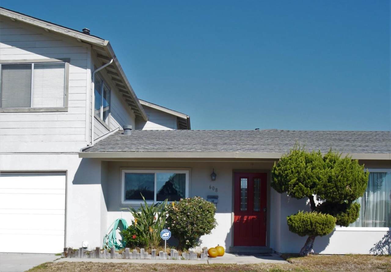 608 Kiowa Circle - Photo 1