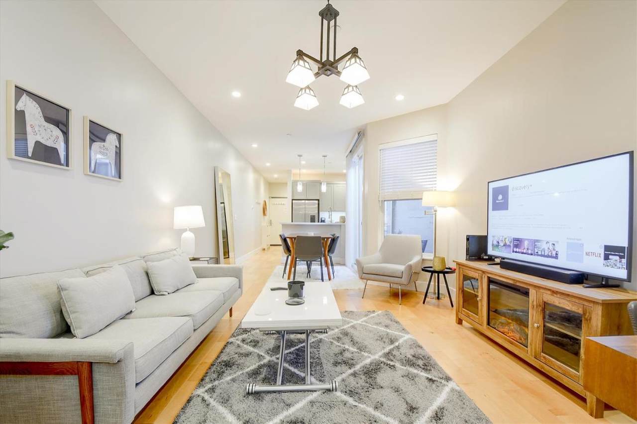 112 Russ Street - Photo 1