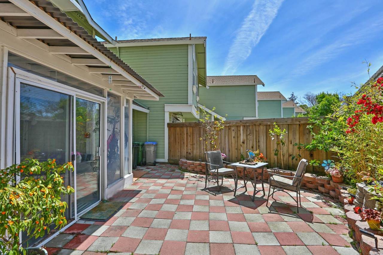 1093 Rymar Way - Photo 1