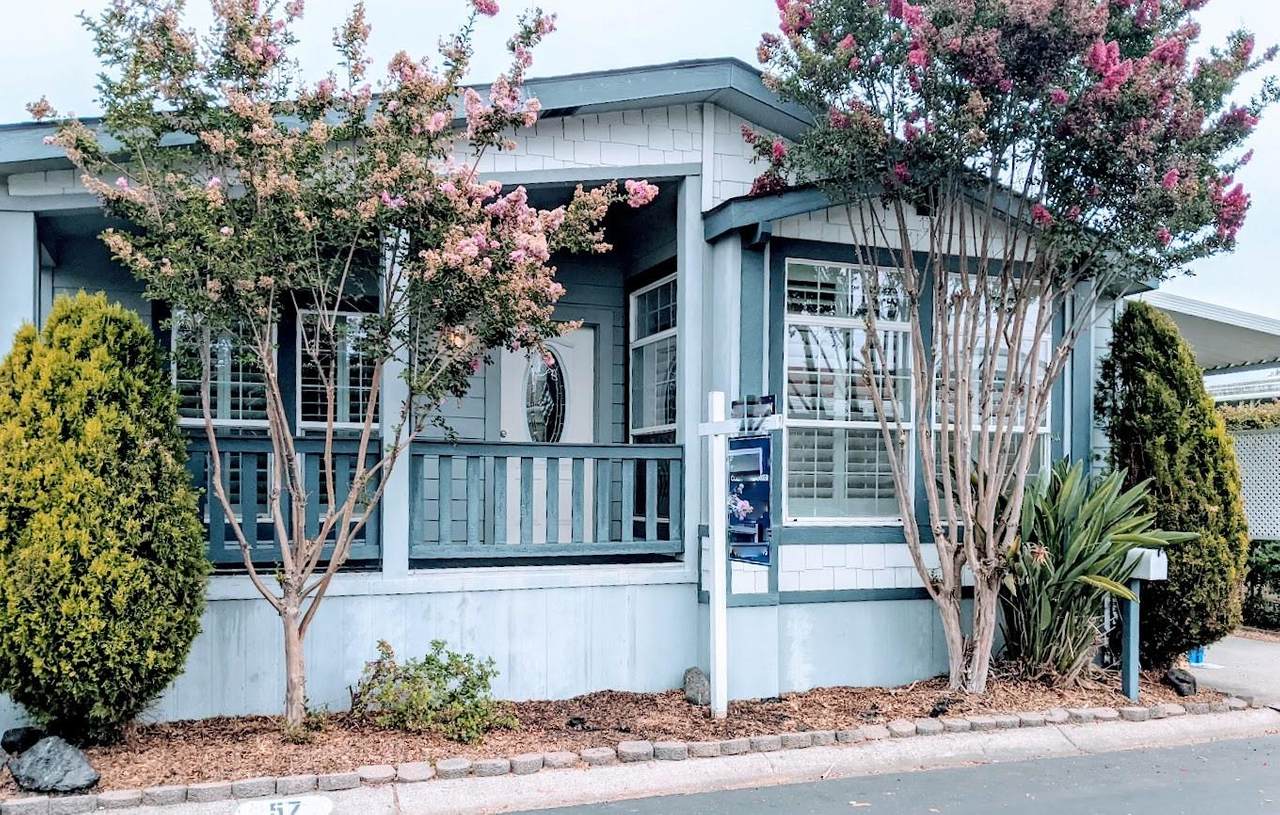 433 Sylvan Avenue - Photo 1