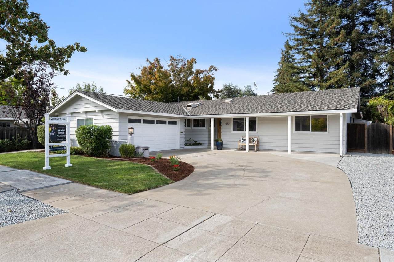 977 Chehalis Drive - Photo 1