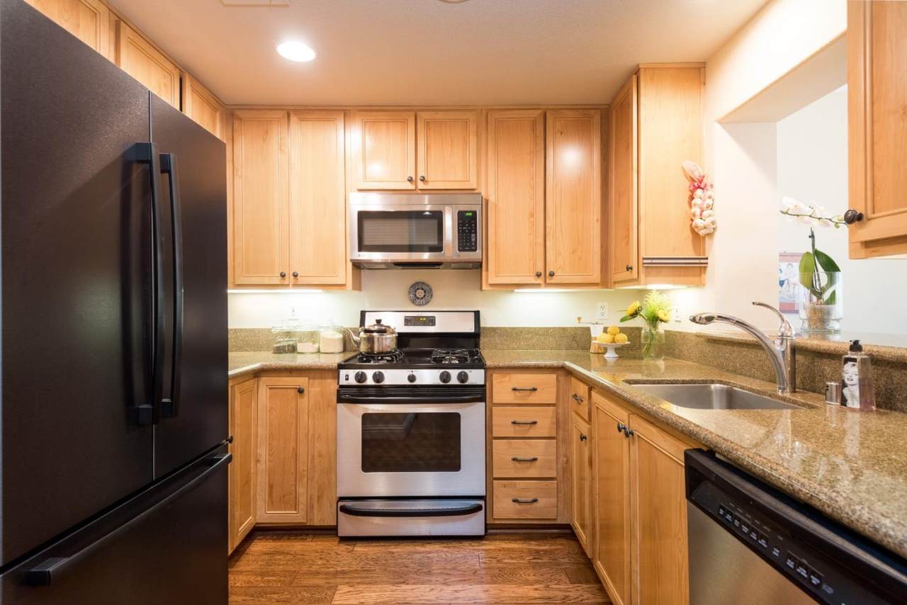 633 Elm Street - Photo 1