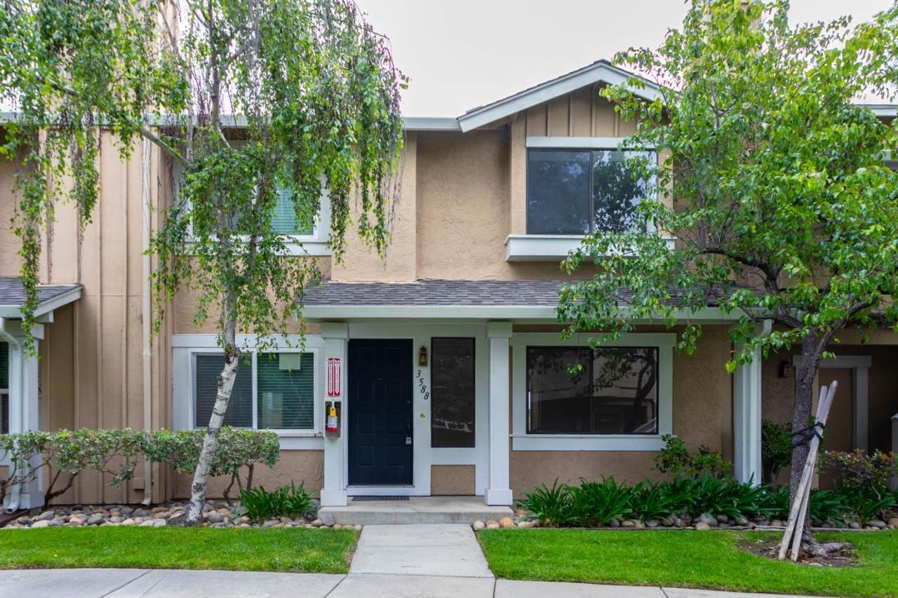 3588 Ivalynn Circle - Photo 1