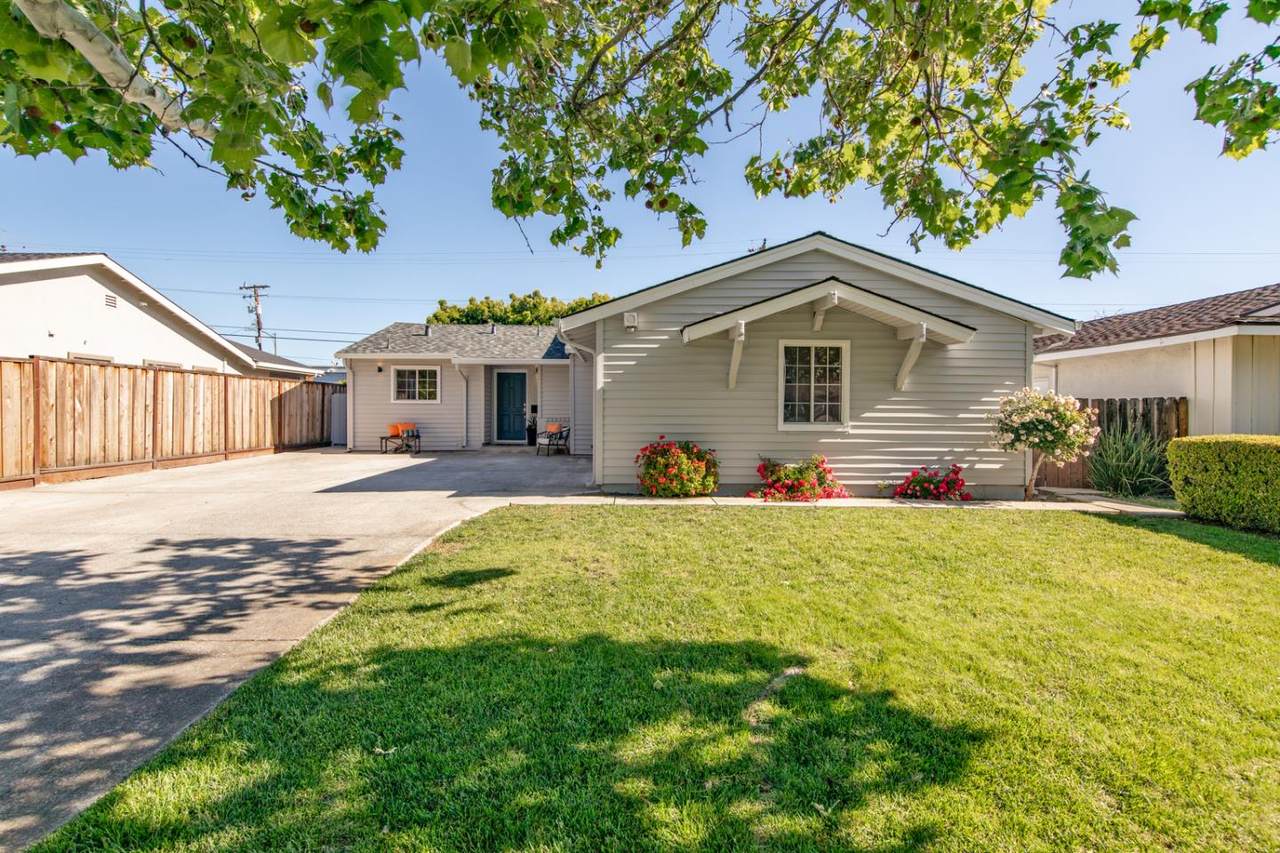 4927 Miramar Avenue - Photo 1