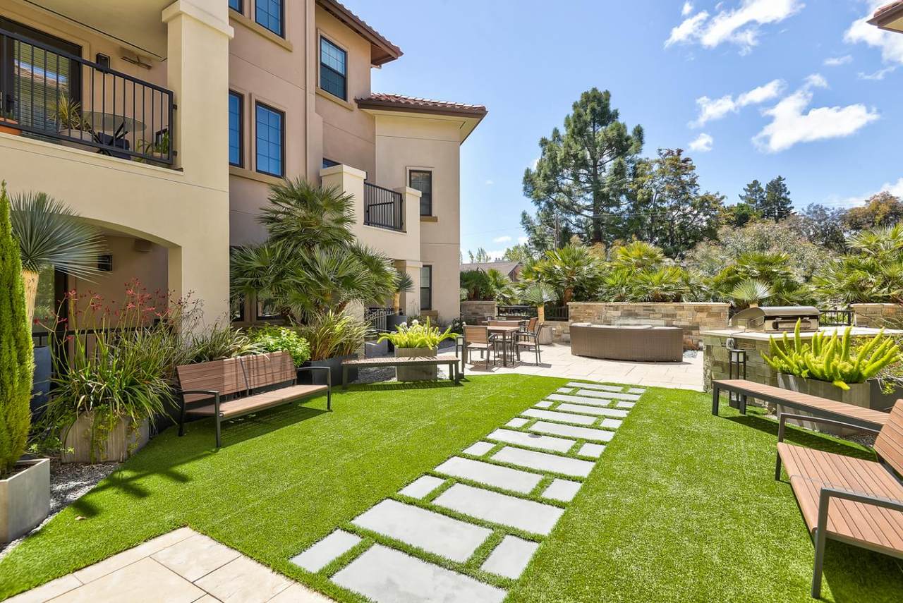 777 Walnut Street - Photo 1