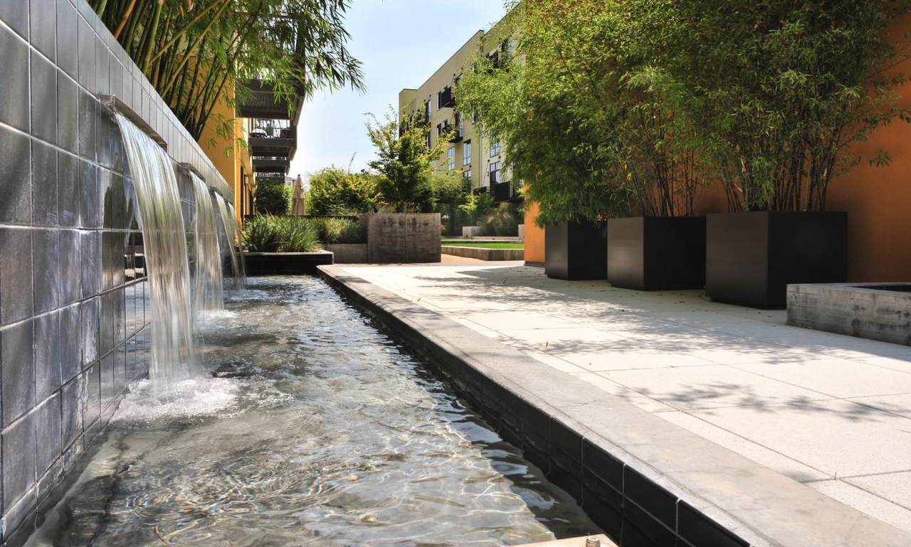 88 Bush Street - Photo 1