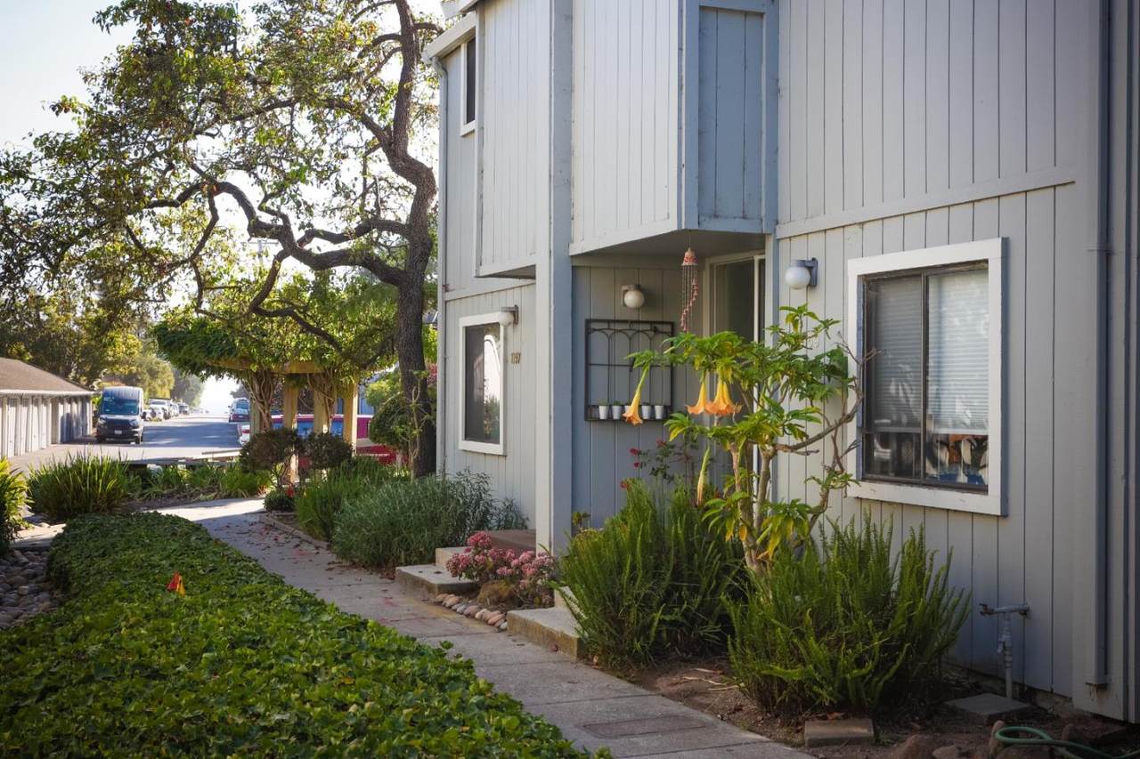 21159 Cliff Drive - Photo 1