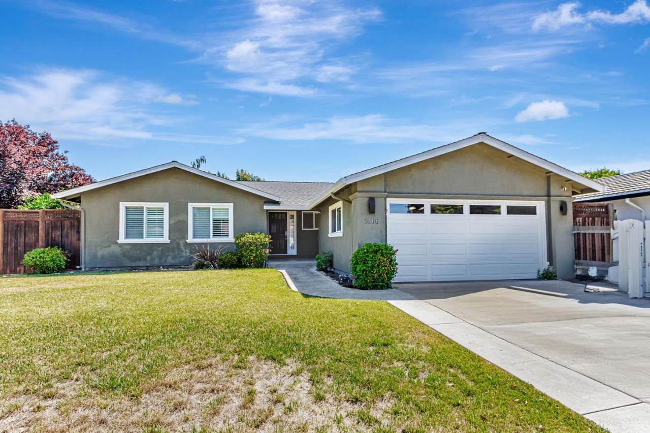 2466 Saint Lawrence Drive - Photo 1